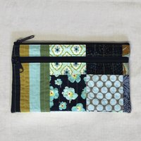 Quilted Medium Pouch - Blue Flowers