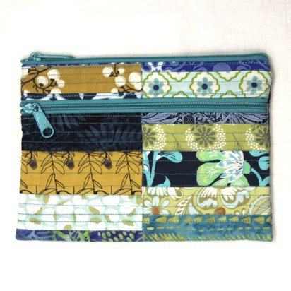 Quilted Pouch in Turquoise